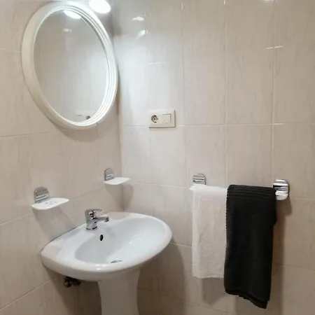 Huebsche Duplex In Strandnaehe Mit Pool Torrevieja